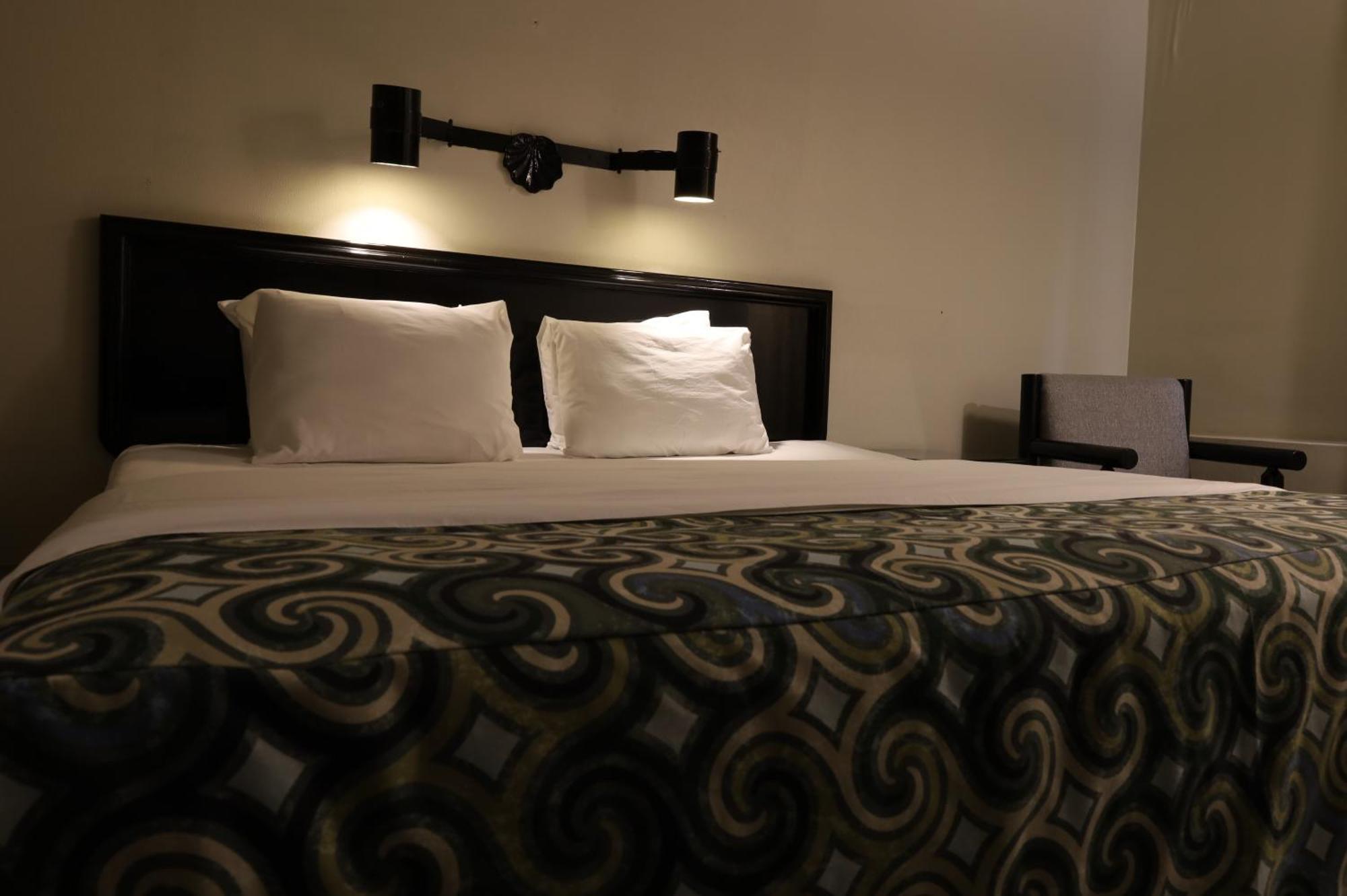 Single Room,1639553947:JPEG