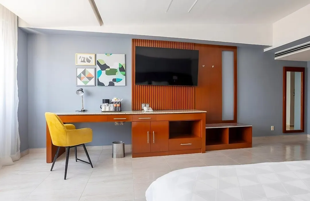 Holiday Inn Puebla Finsa By Ihg-1